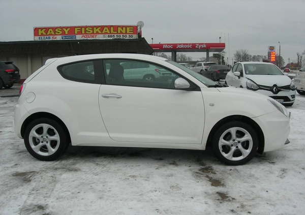 Alfa Romeo Mito cena 23500 przebieg: 94271, rok produkcji 2018 z Łaszczów małe 191